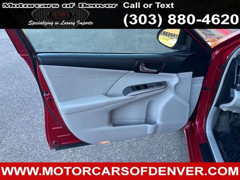 Used 2014 Toyota Camry XLE image 20