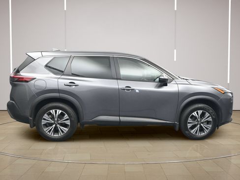 Certified 2022 Nissan Rogue SV AWD/4WD image 8