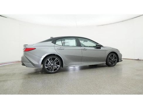New 2026 Toyota Camry XSE FWD image 33