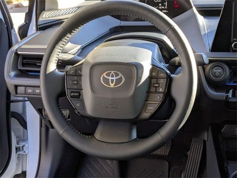 Used 2026 Toyota Prius image 17