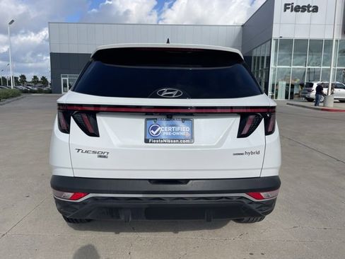 Used 2022 Hyundai Tucson Blue image 4