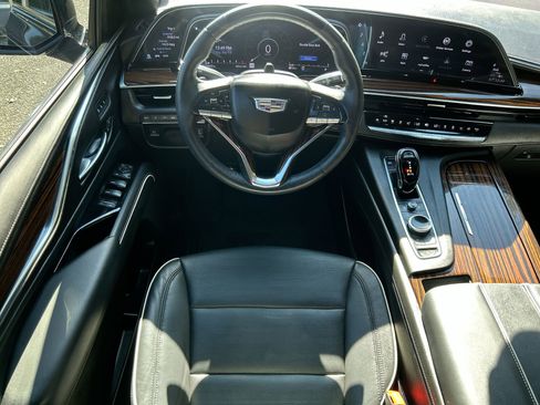 Certified 2023 Cadillac Escalade Premium Luxury w/ LPO, Radiant Package image 14