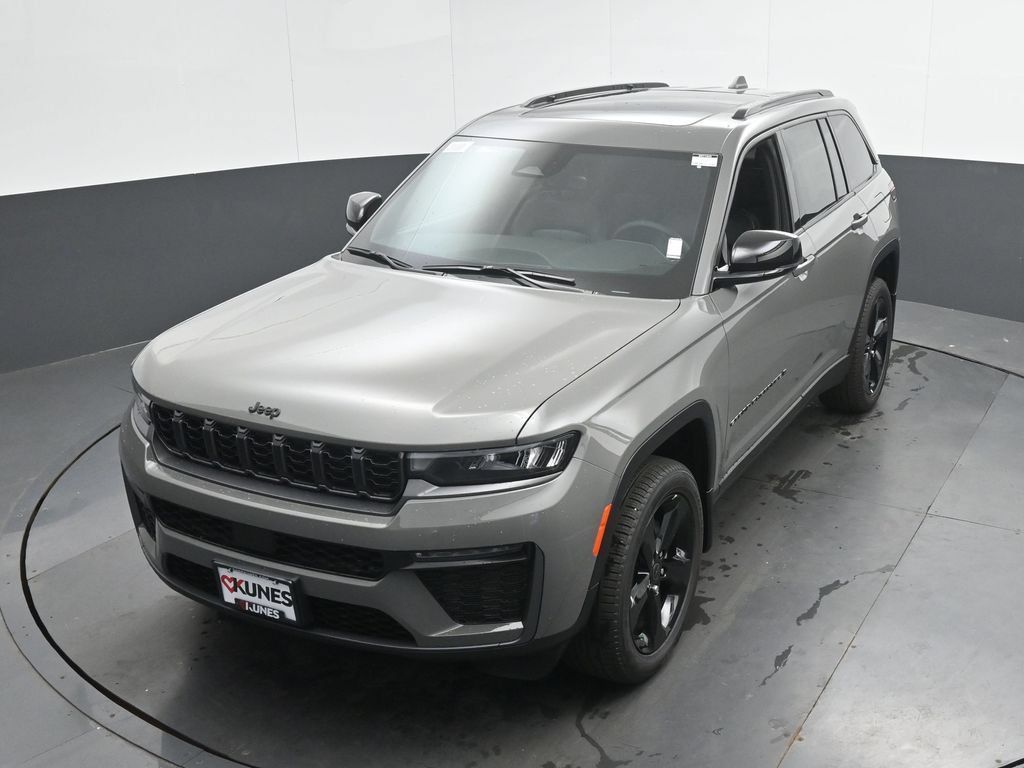New 2027 Jeep Grand Cherokee Limited w/ Limited Altitude Package AWD/4WD image 37