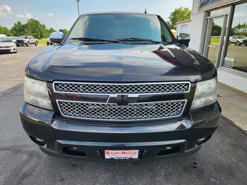 Used 2011 Chevrolet Suburban LTZ AWD/4WD image 9