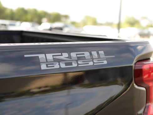 Used 2023 Chevrolet Silverado 1500 Custom Trail Boss w/ Midnight Edition AWD/4WD image 33