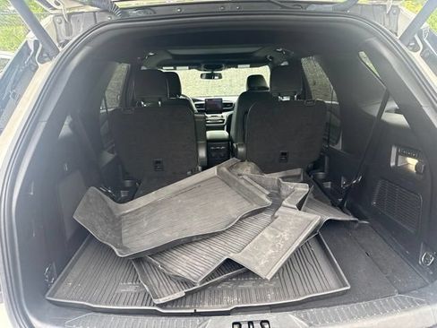 Used 2022 Ford Explorer Timberline w/ Timberline Technology Package AWD/4WD image 6