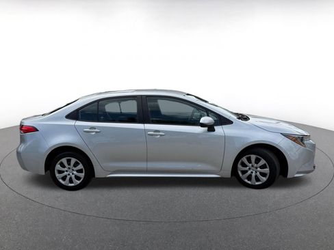 Used 2023 Toyota Corolla LE FWD image 15