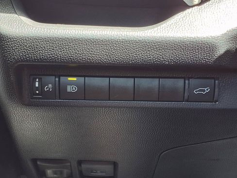 Used 2024 Toyota RAV4 XLE Premium FWD image 20