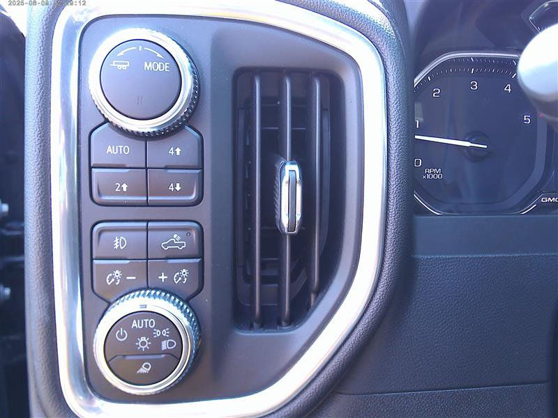 Used 2022 GMC Sierra 2500 SLT AWD/4WD image 19