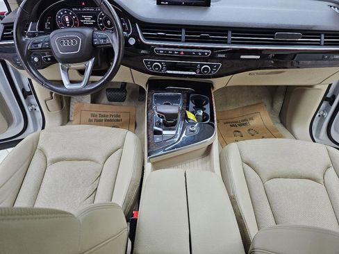 Used 2017 Audi Q7 3.0T Prestige w/ Prestige Package image 30