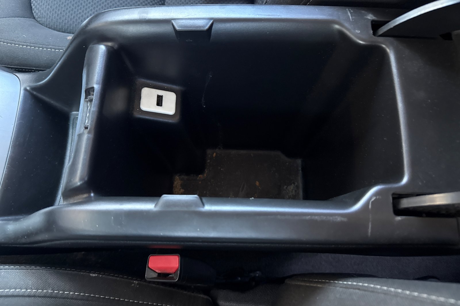 Used 2018 Chevrolet Colorado LT w/ LT Convenience Package AWD/4WD image 30