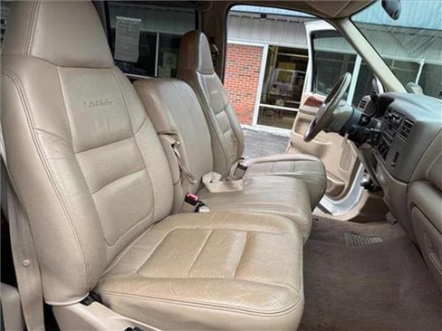 Used 2001 Ford F550 2WD Crew Cab Super Duty image 28