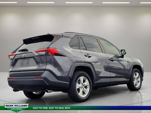 Used 2020 Toyota RAV4 XLE w/ All Weather Liner Package AWD/4WD image 4