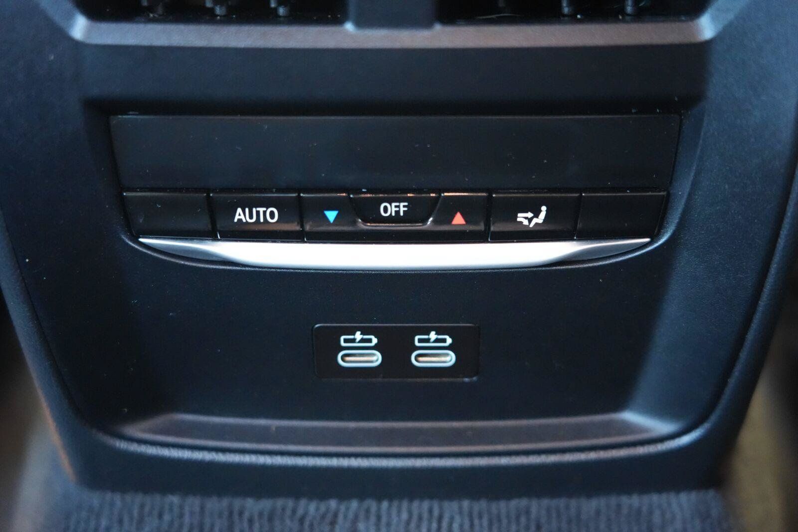 Used 2023 BMW i4 eDrive40 w/ Premium Package RWD image 36