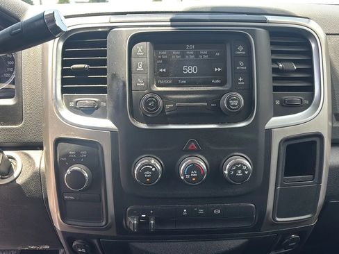 Used 2018 RAM 2500 SLT AWD/4WD image 24