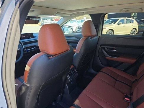 New 2026 MAZDA CX-50 Meridian Edition w/ Weather Package AWD/4WD image 15