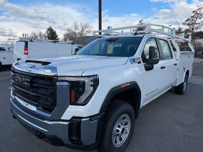 New 2025 GMC Sierra 3500 Pro w/ Fleet Convenience Package