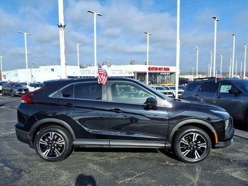 Used 2023 Mitsubishi Eclipse Cross SE image 2