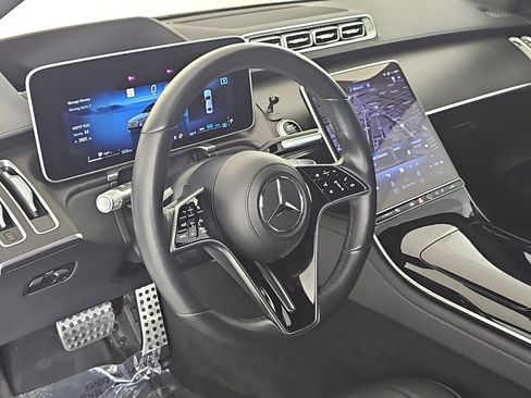 Used 2022 Mercedes-Benz S 580 4MATIC Sedan image 16