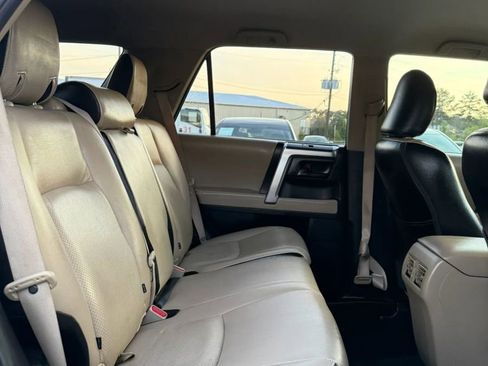 Used 2013 Toyota 4Runner SR5 image 15