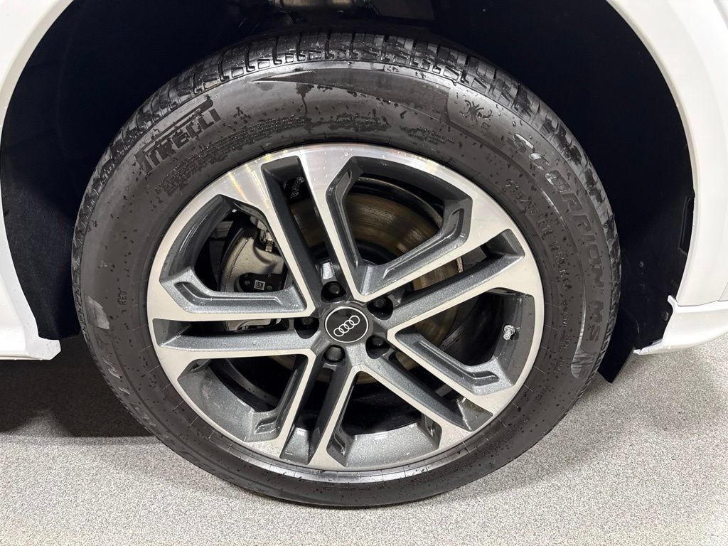 New 2026 Audi Q5 Premium AWD/4WD image 12