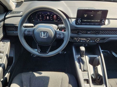 Certified 2023 Honda Accord LX image 11