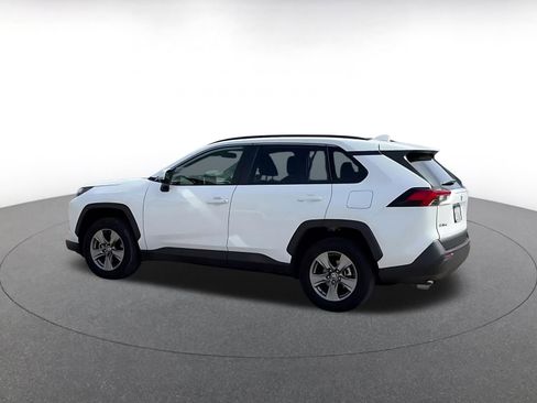 Used 2025 Toyota RAV4 XLE w/ Convenience Package image 10