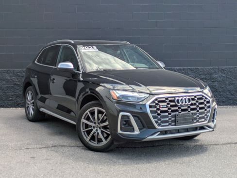 Used 2023 Audi SQ5 Premium Plus w/ Premium Plus Package AWD/4WD image 3