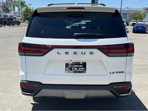 New 2026 Lexus LX 700h Luxury AWD/4WD image 5