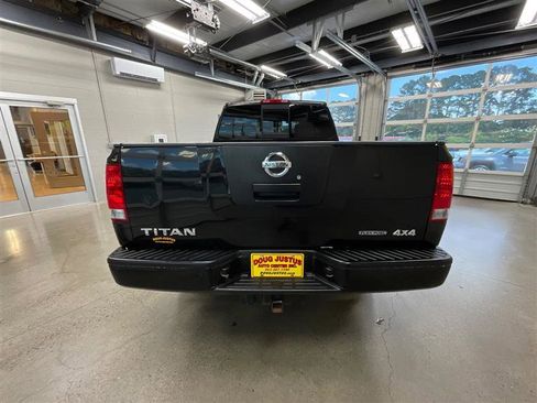 Used 2012 Nissan Titan S w/ S Popular Equipment Pkg AWD/4WD image 4