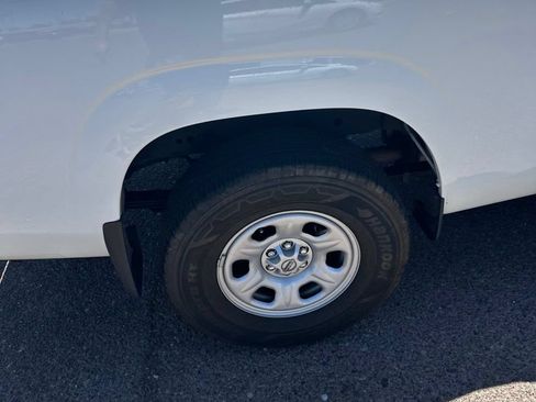 Used 2024 Nissan Frontier S w/ Technology Package AWD/4WD image 3