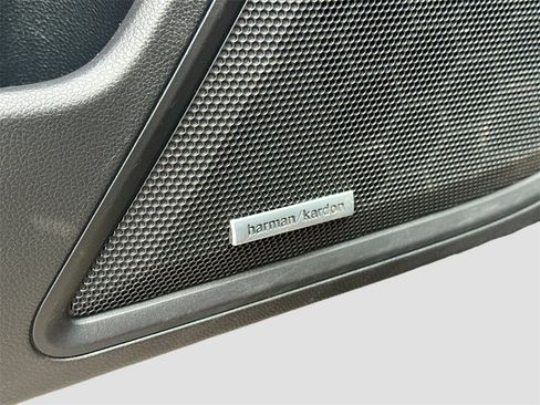 Used 2024 Subaru Legacy Limited image 19