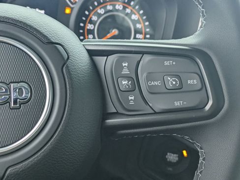 New 2026 Jeep Gladiator Sport AWD/4WD image 23