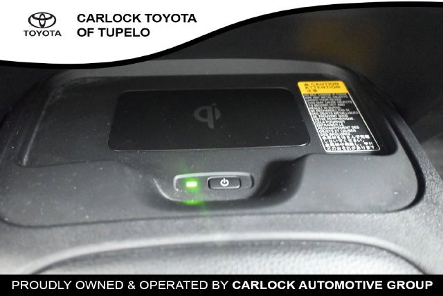 Used 2026 Toyota Corolla SE w/ SE Package FWD image 31