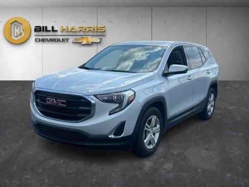 Used 2020 GMC Terrain SLE FWD image 1