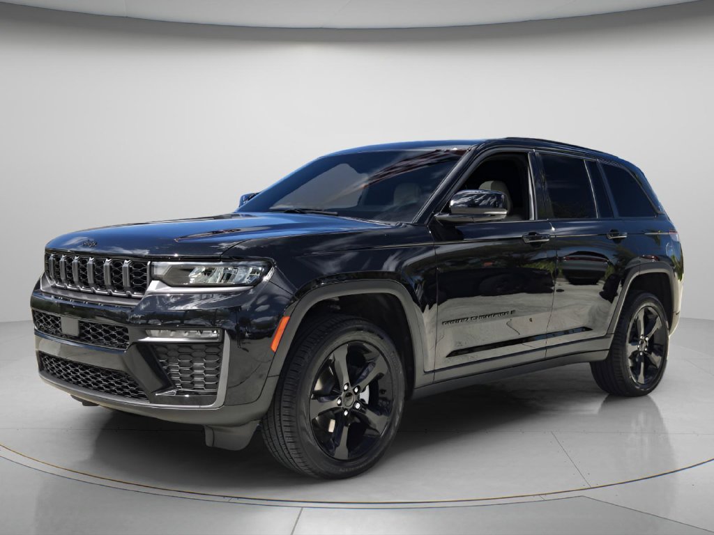 Used 2026 Jeep Grand Cherokee Limited w/ Limited Altitude Package RWD image 9