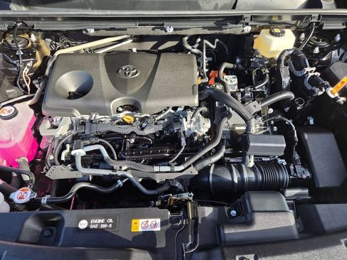 Used 2026 Toyota RAV4 XLE Premium FWD image 31