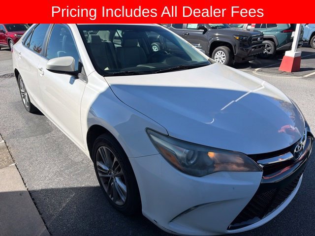 Used 2015 Toyota Camry SE FWD image 8