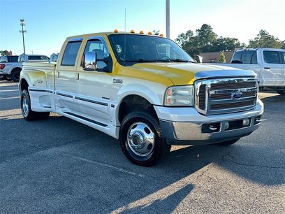 Used 2006 Ford F350 Lariat