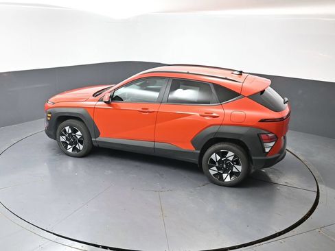 Used 2025 Hyundai Kona SEL AWD/4WD image 46