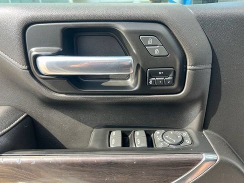 Certified 2022 Chevrolet Silverado 2500 LTZ w/ LTZ Plus Package AWD/4WD image 34