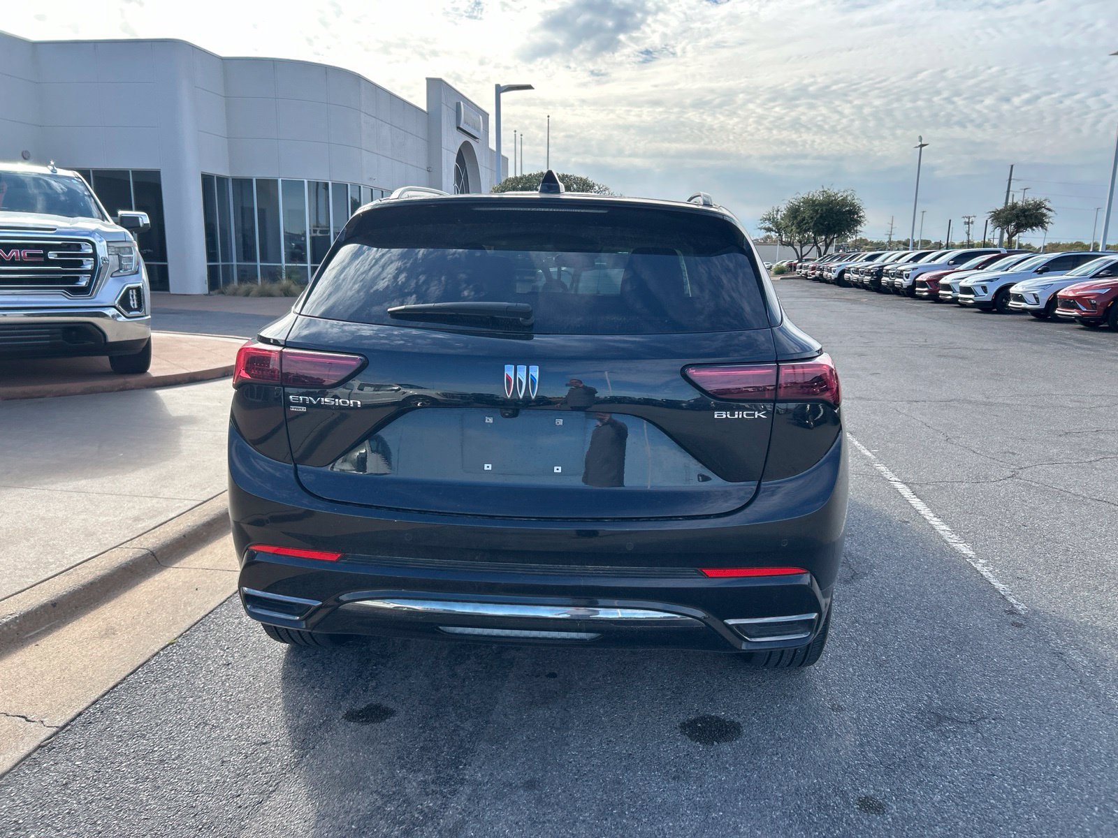 Used 2024 Buick Envision Sport Touring AWD/4WD image 6