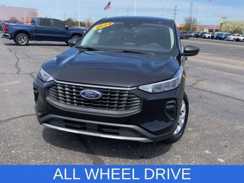 Used 2024 Ford Escape Active image 3