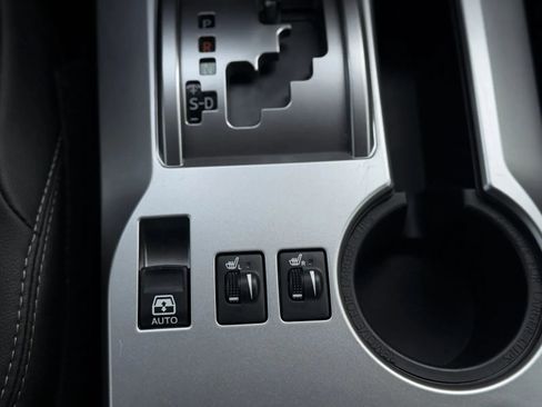 Used 2024 Toyota 4Runner SR5 Premium image 21