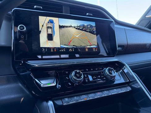 Used 2025 GMC Sierra 3500 Denali Ultimate image 29