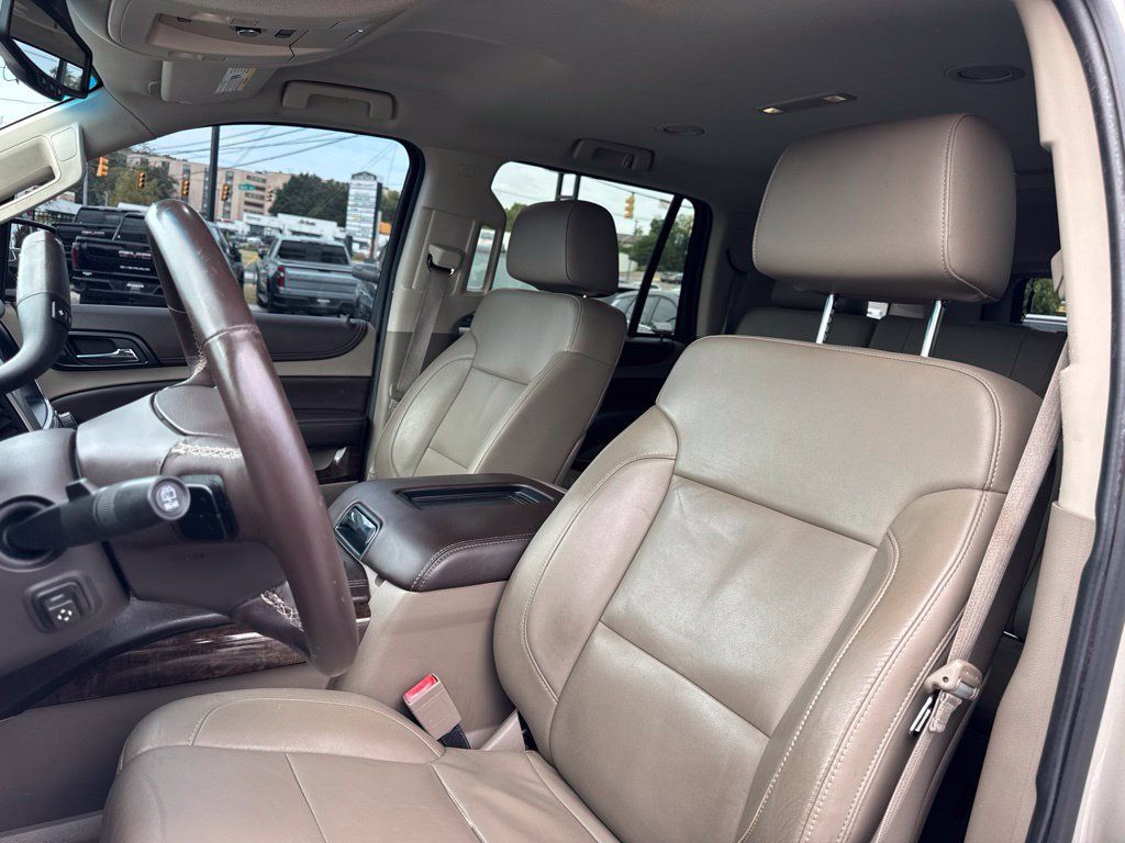 Used 2015 Chevrolet Tahoe LT w/ Luxury Package AWD/4WD image 14