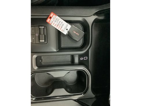 New 2026 GMC Sierra 2500 AT4 w/ AT4 Premium Plus Package image 27