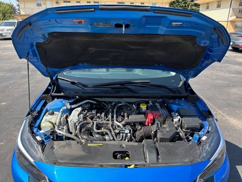Used 2025 Nissan Sentra SV FWD image 25