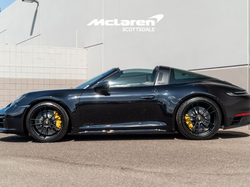 Used 2024 Porsche 911 Targa 4 GTS w/ Premium Package AWD/4WD image 7