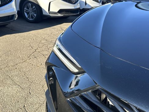 Certified 2025 Acura TLX w/ Technology Package image 12